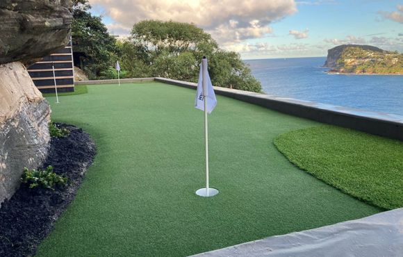 LANDSCAPE & GOLF
